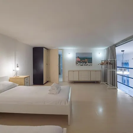 Luxury - Ausonio * Milan